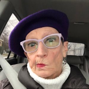 Meet your Posher, Darlene